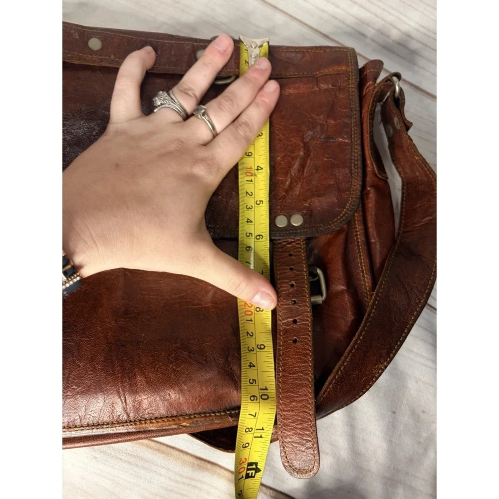 Vintage Vida Vida Brown Distress Leather Messenger Bag Satchel Laptop Crossbody